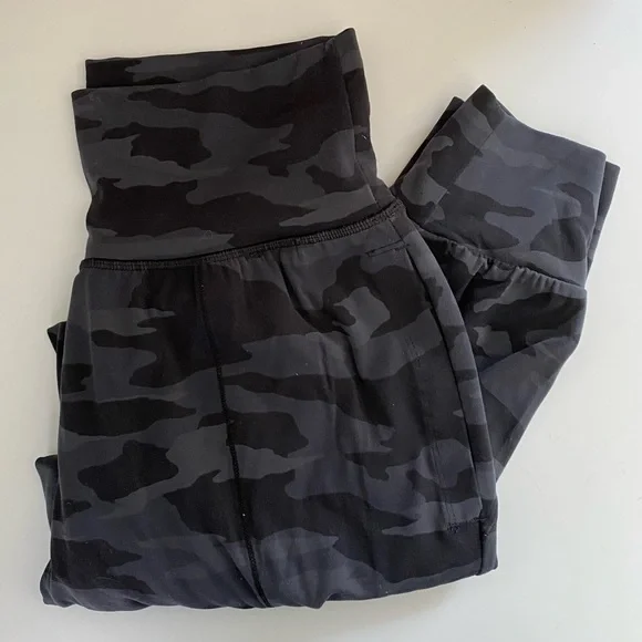 Athleta Salutation Jogger - Picture 5 of 6